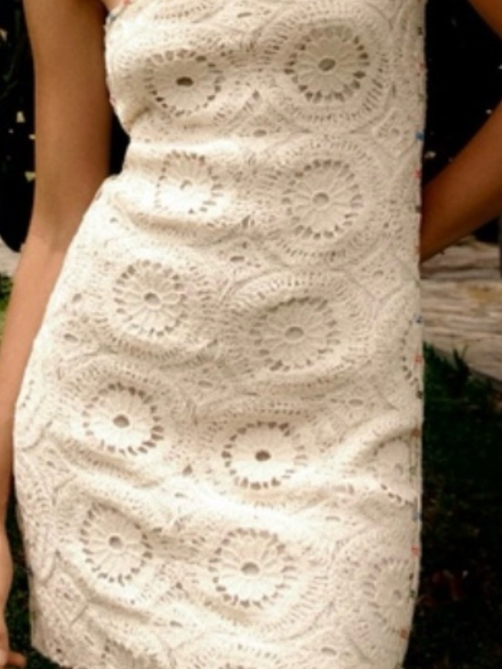 Zara Cream Crochet Mini Dress with Colorful Side Trim - Picture 7 of 9